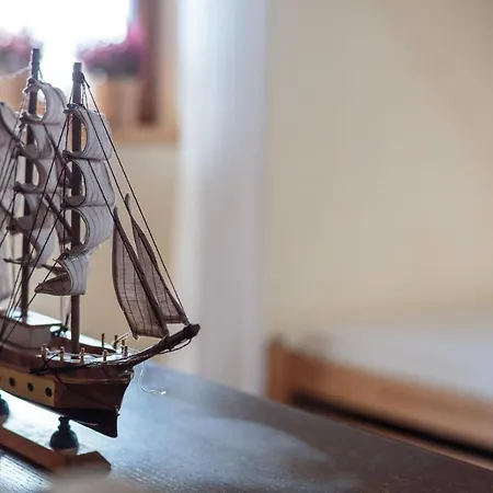 Kapitanska 88 Chłopy