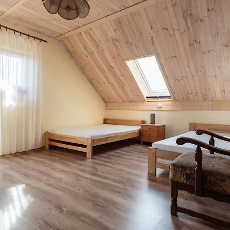 Kapitanska 88 Chłopy