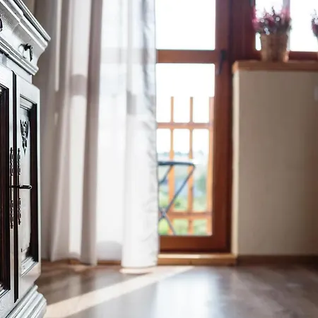 Kapitanska 88 Bauernhof