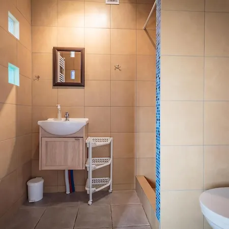 Kapitanska 88 Chłopy